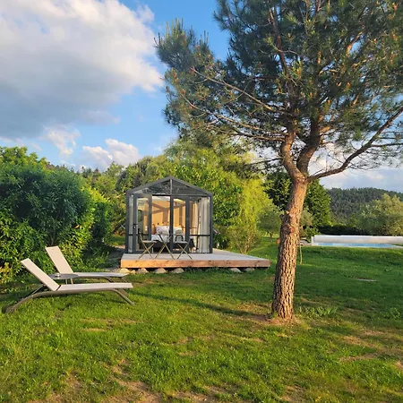 Mas De Bouilhac Et Insolite Bed and Breakfast 3*