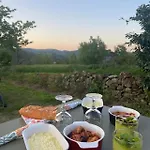 Mas De Bouilhac Et Insolite Couette-café 3*