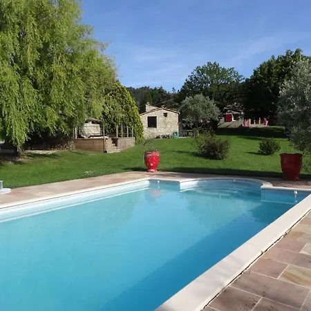Mas De Bouilhac 1 Gite, 1 Insolite, 1 Romantique Pranles